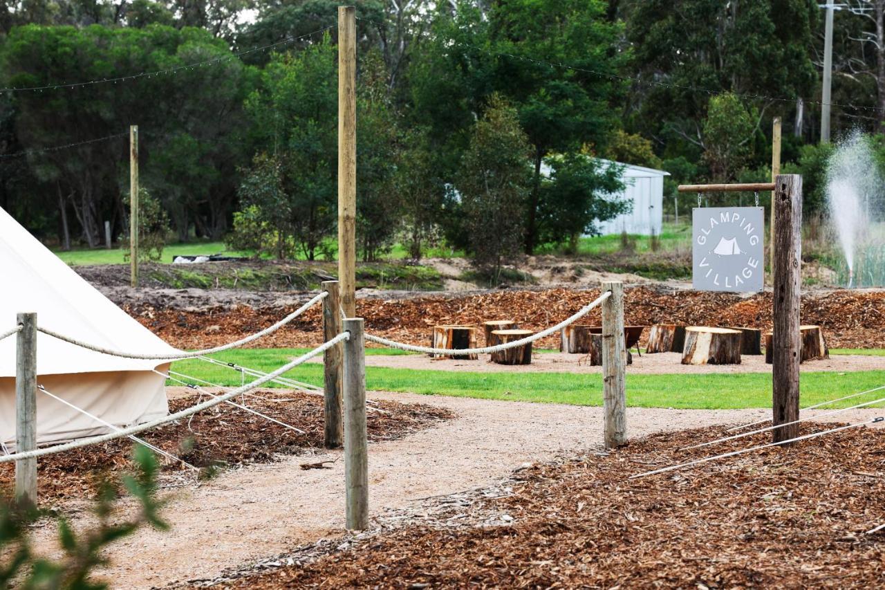 Eight Acres לייקס אינטרנס מראה חיצוני תמונה