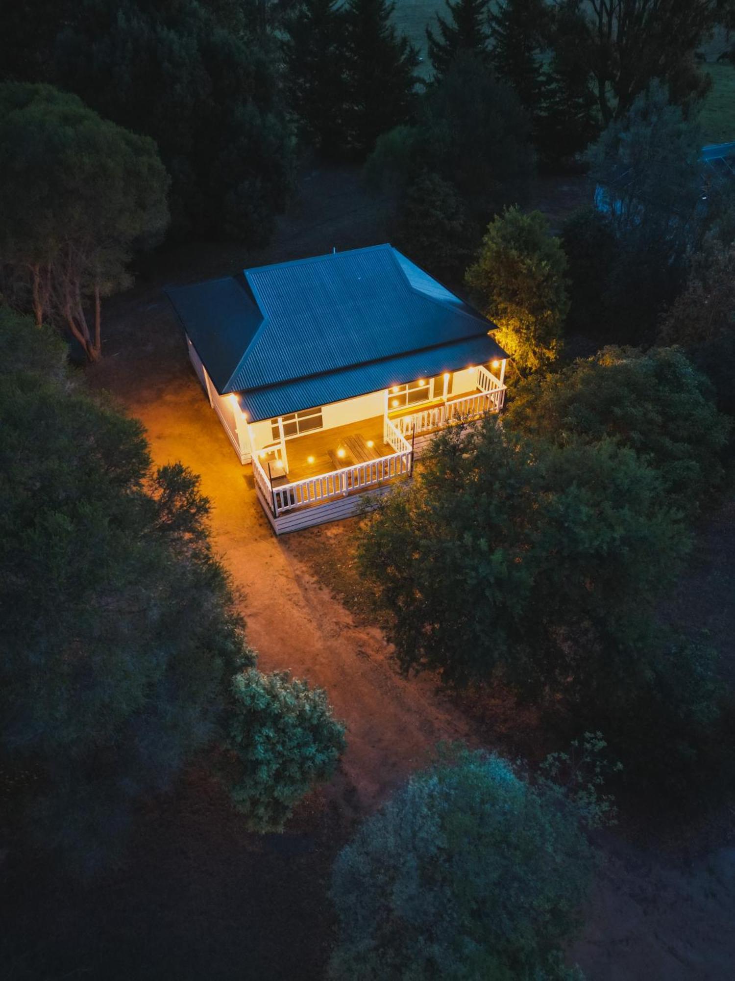 Eight Acres לייקס אינטרנס מראה חיצוני תמונה